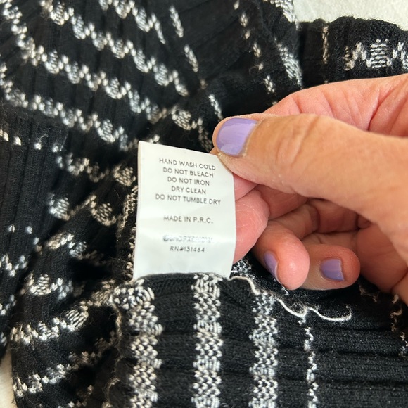 Kerisma Sweater Top - Picture 6 of 6